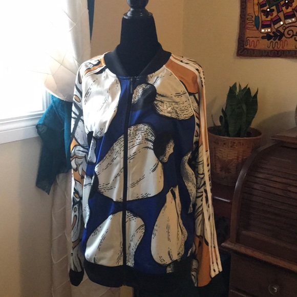 SOLD OUT Adidas X Farm Rio superstar jacket - Picture 2 of 6